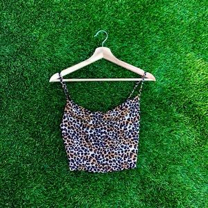 Trendy cheetah top!!